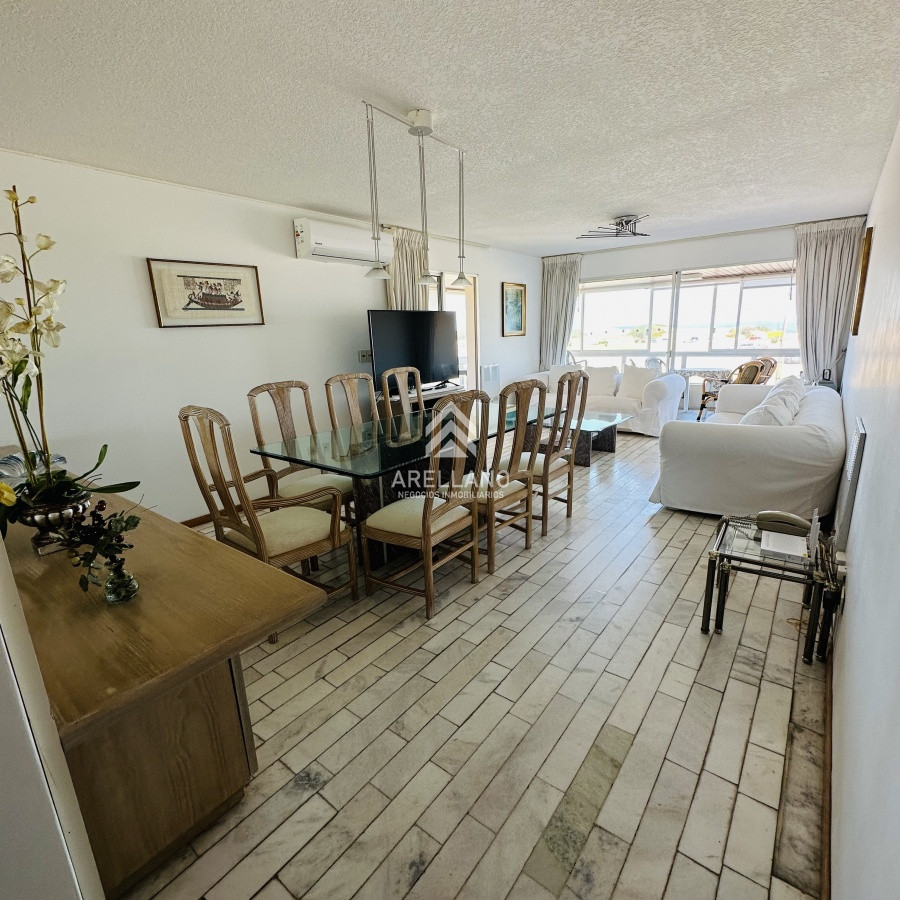 Apartamento ID.3883 - Venta apartamento 3 dormitorios Playa Brava 