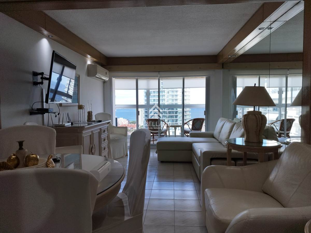 Apartamento ID.5696 - Venta Apartamento 1 dormitorio y medio en alquiler y venta en Punta del Este