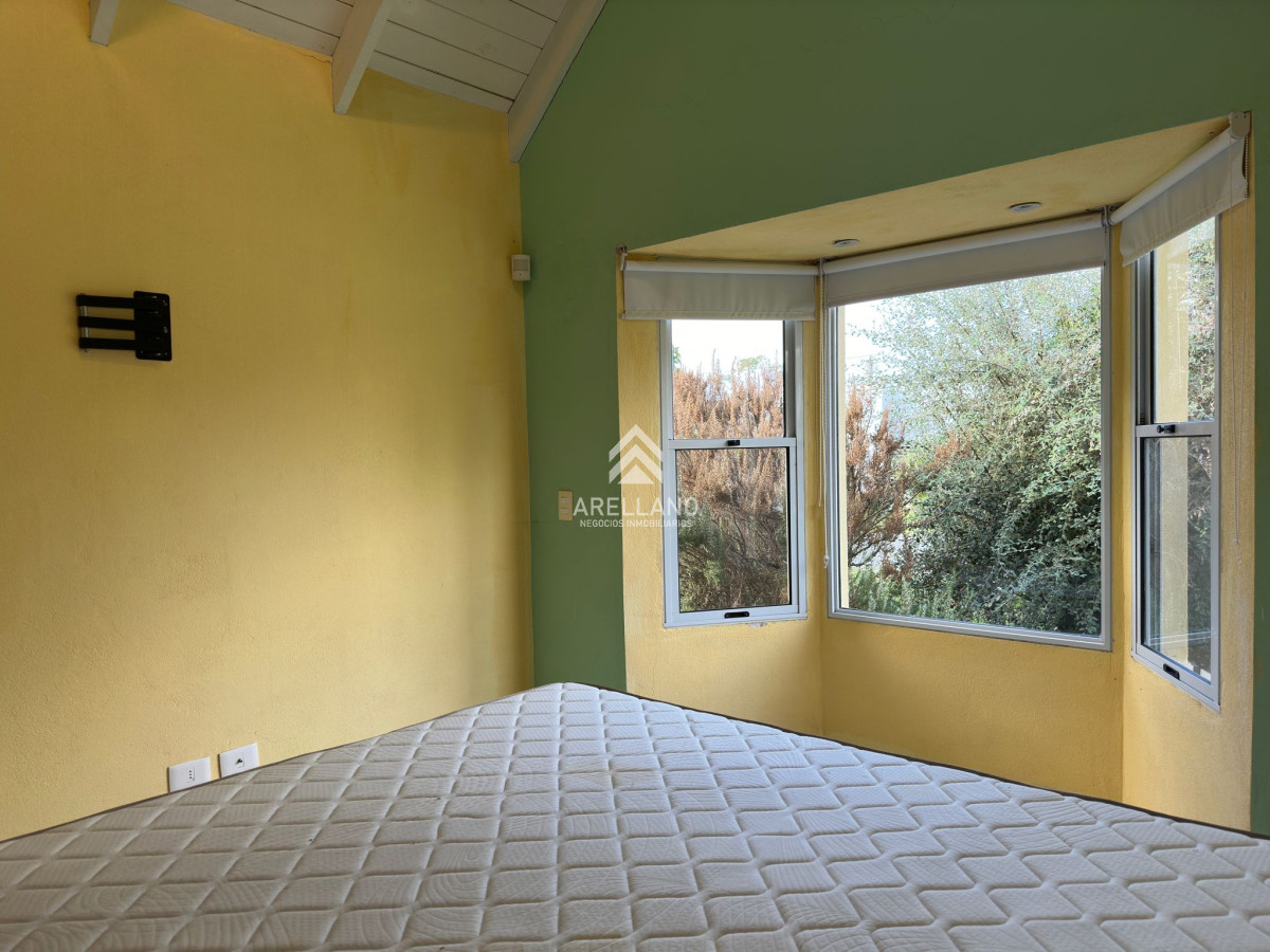 Casa ID.3428 - Venta casa de 2 dormitorios en Punta del Este