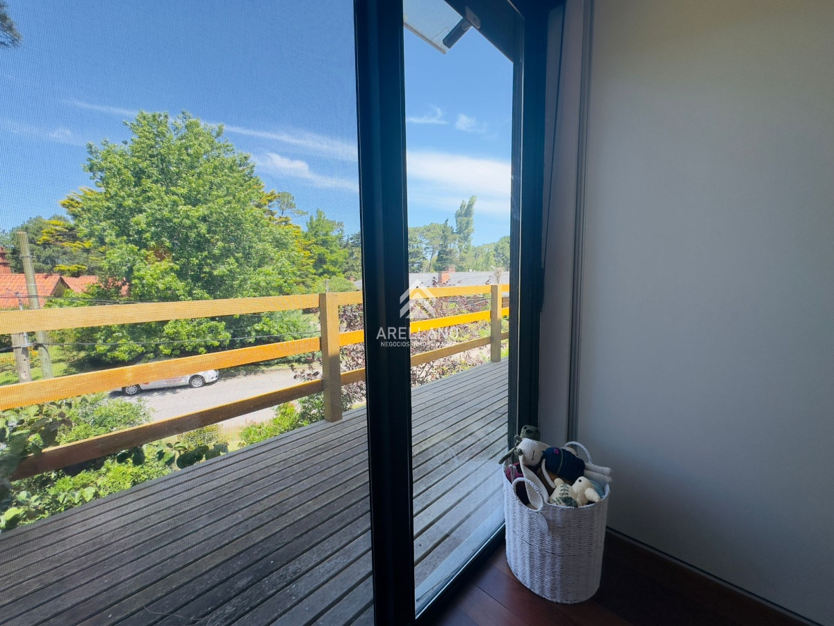 Casa ID.2803 - Alquiler de casa de 3 dormitorios con piscina en Punta del Este