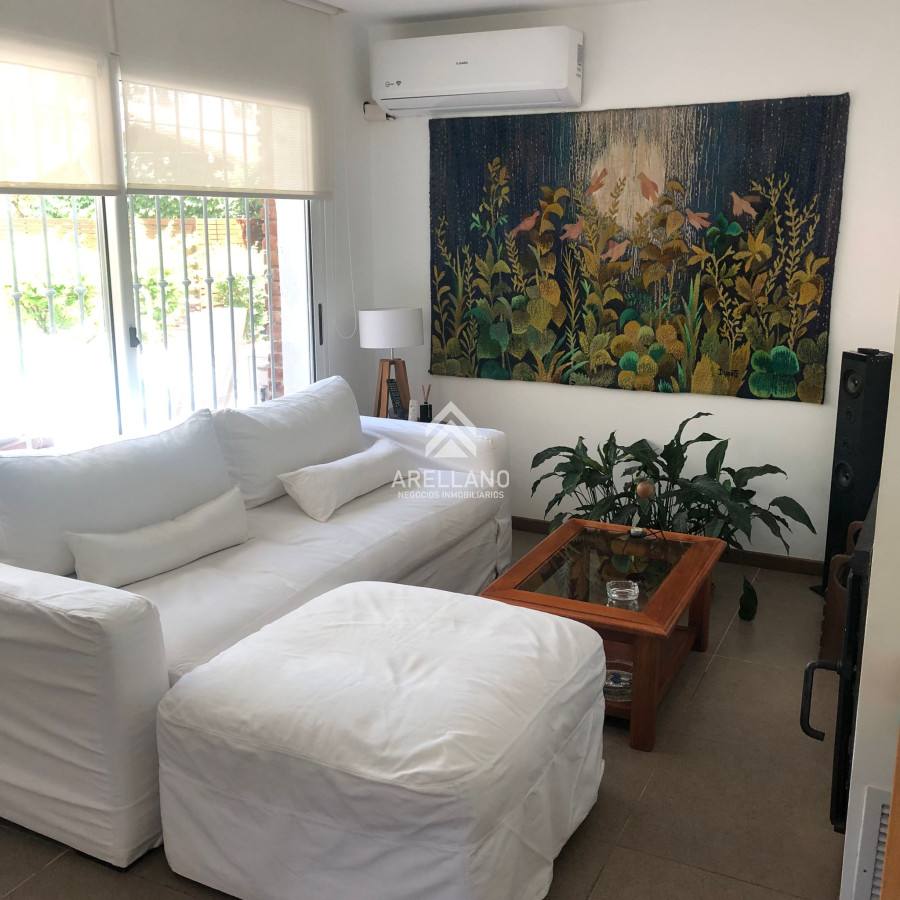 Casa ID.2409 - Alquiler casa 3 dormitorios en Punta del Este