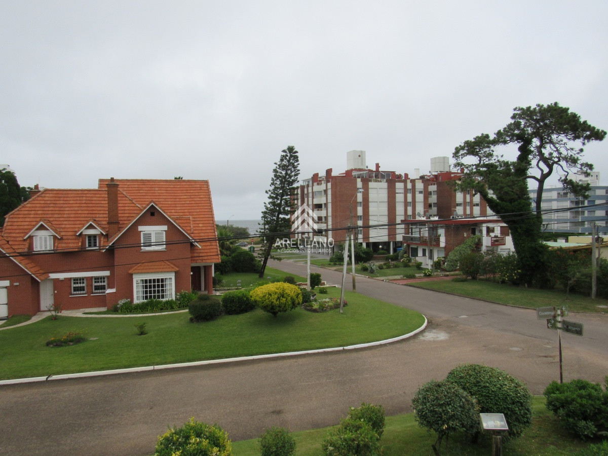 Casa ID.4119 - Casa en venta de 7 dormitorios en Punta del Este