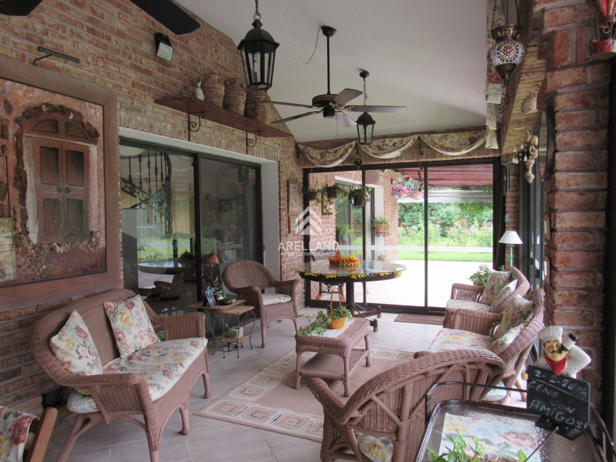 Casa ID.4119 - Casa en venta de 7 dormitorios en Punta del Este