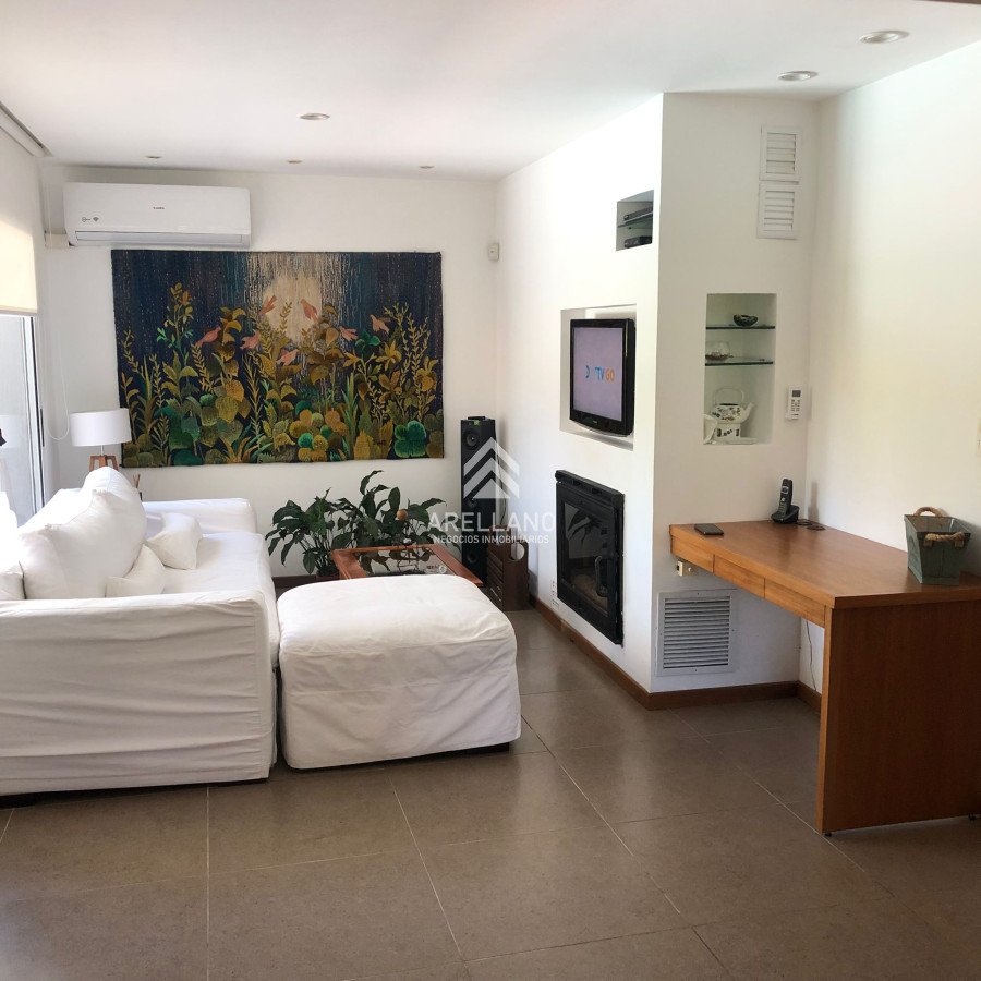 Casa ID.2409 - Alquiler casa 3 dormitorios en Punta del Este