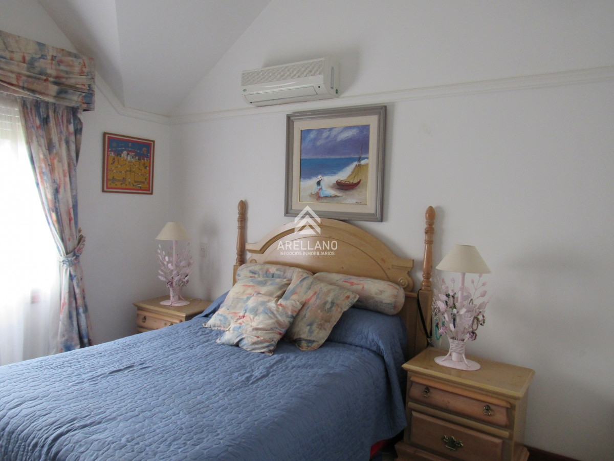 Casa ID.4119 - Casa en venta de 7 dormitorios en Punta del Este