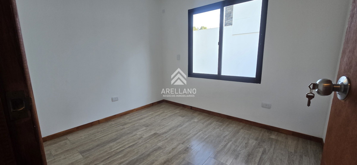 Casa ID.3957 - Oportunidad en construccion, casa de 3 dormitorios en Parque Burnett