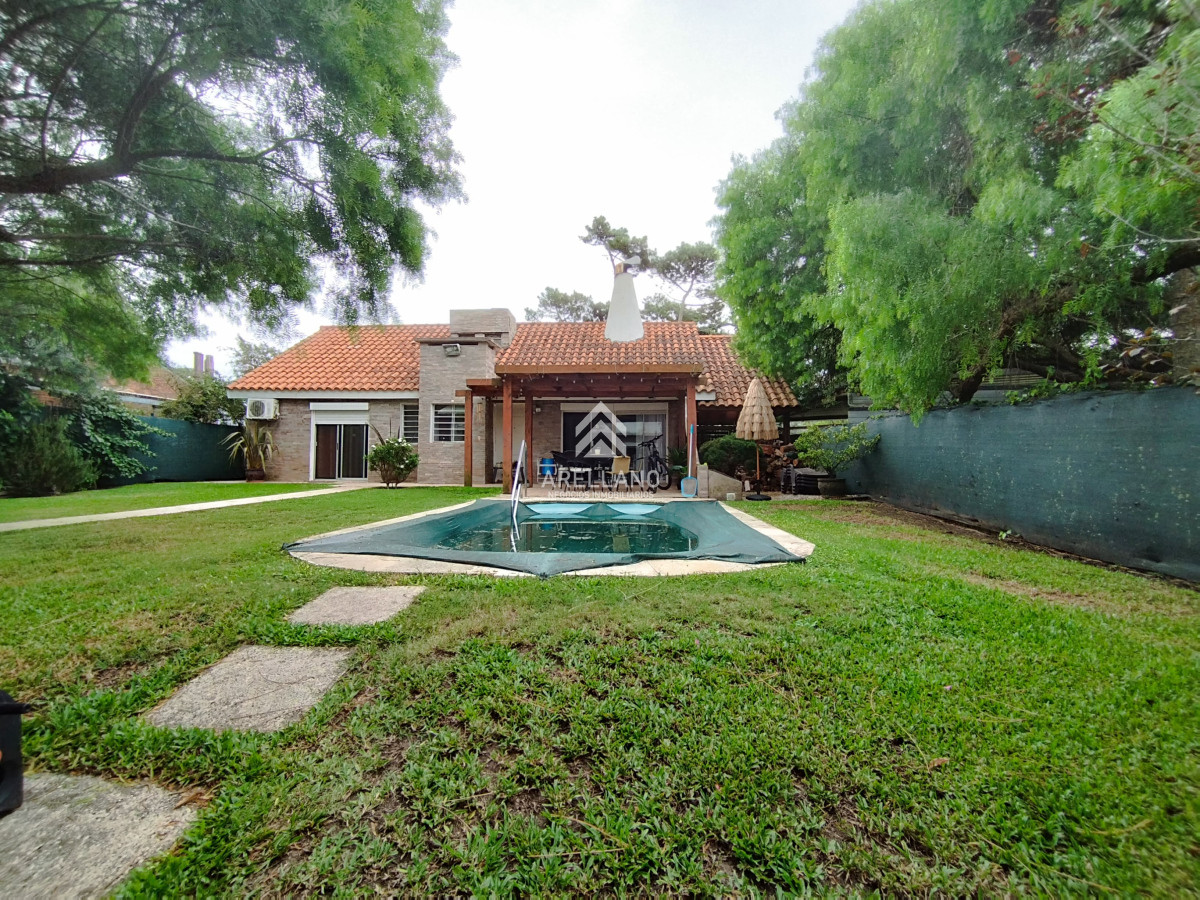 Casa ID.4388 - Venta casa 3 dormitorios en San Rafael Punta del Este