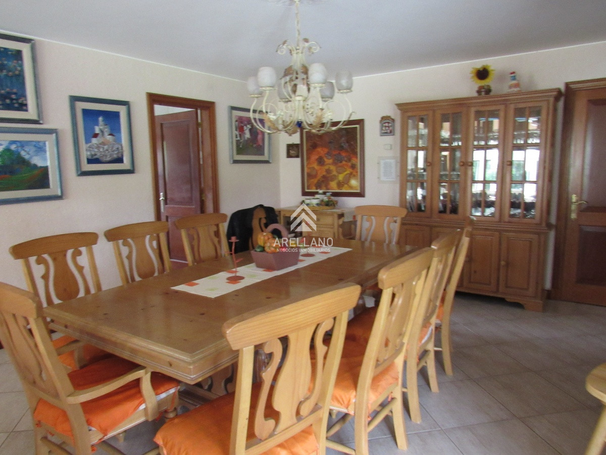 Casa ID.4119 - Casa en venta de 7 dormitorios en Punta del Este