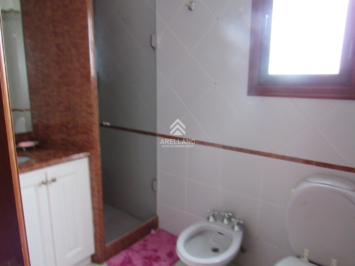 Casa ID.4119 - Casa en venta de 7 dormitorios en Punta del Este