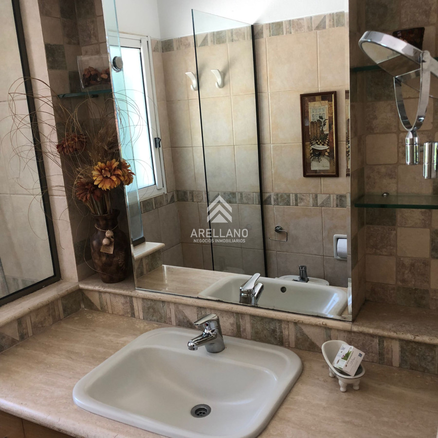 Casa ID.2409 - Alquiler casa 3 dormitorios en Punta del Este