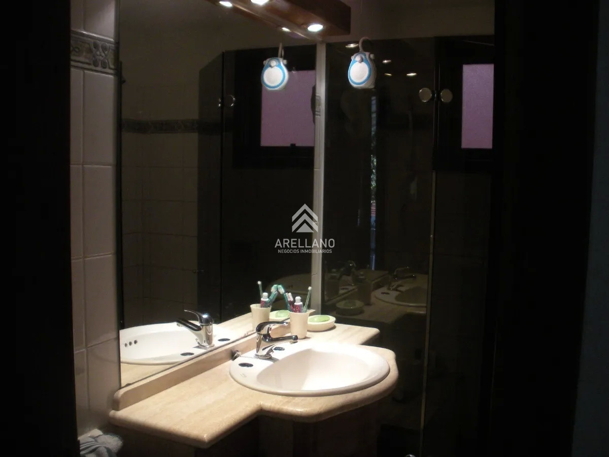 Casa ID.2239 - Venta casa 3 dormitorios Playa Mansa 