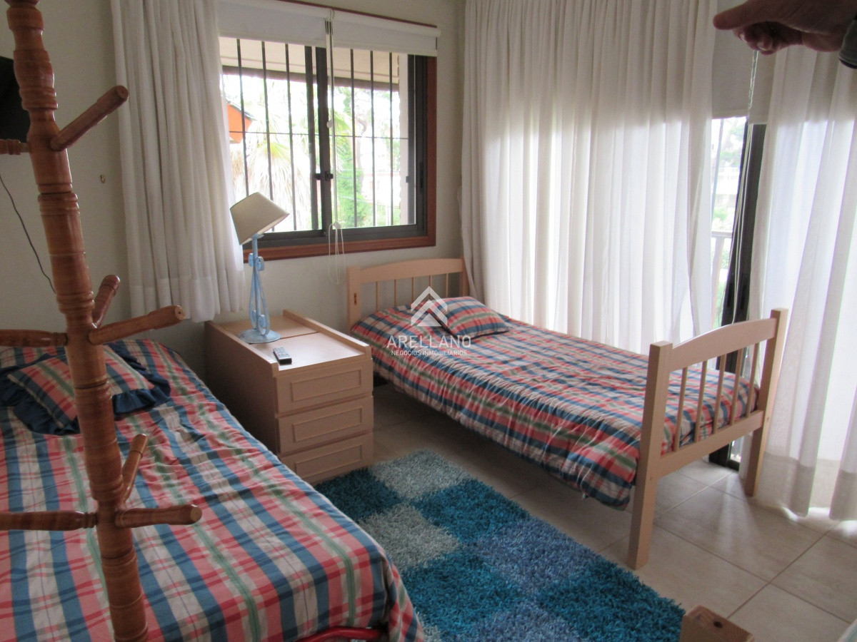 Casa ID.4119 - Casa en venta de 7 dormitorios en Punta del Este