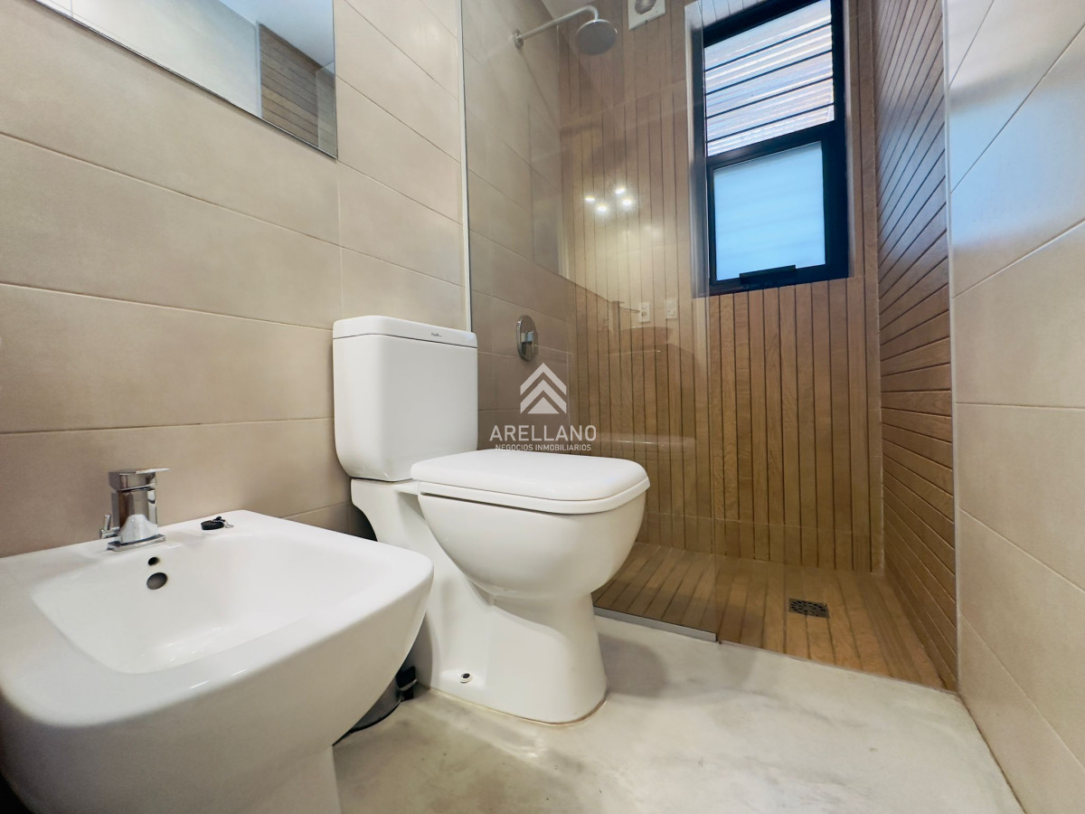 Casa ID.2803 - Alquiler de casa de 3 dormitorios con piscina en Punta del Este
