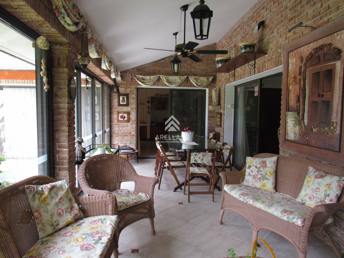 Casa ID.4119 - Casa en venta de 7 dormitorios en Punta del Este