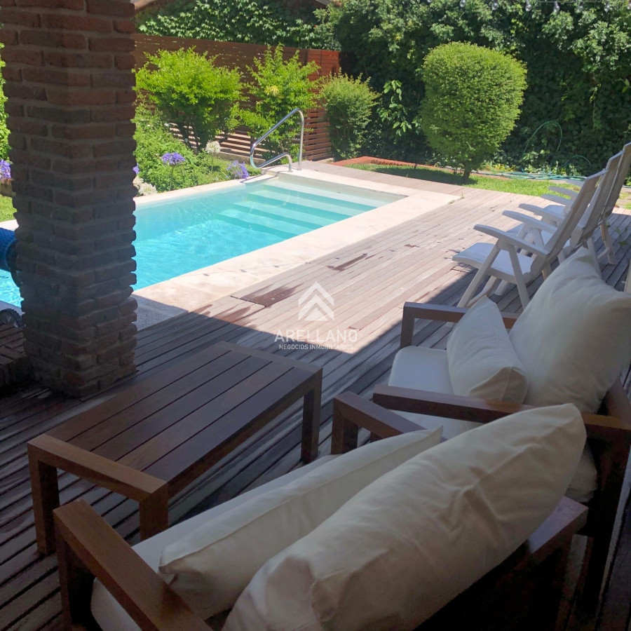 Casa ID.2409 - Alquiler casa 3 dormitorios en Punta del Este