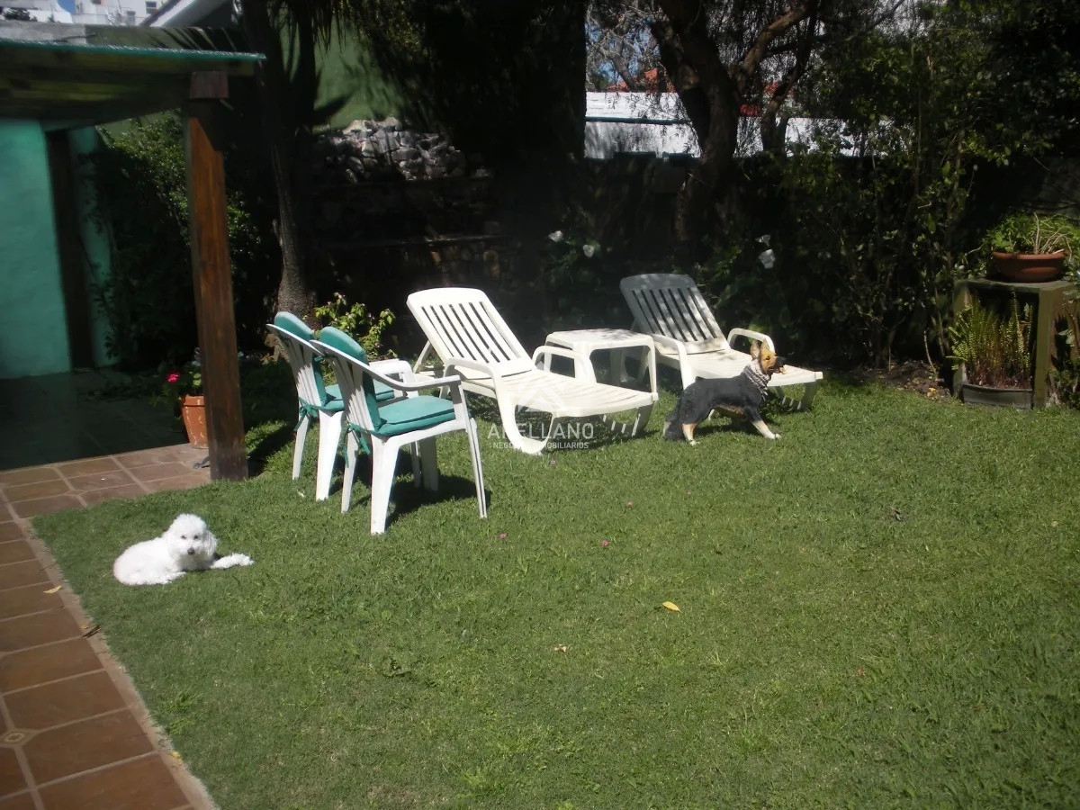 Casa ID.2239 - Venta casa 3 dormitorios Playa Mansa 