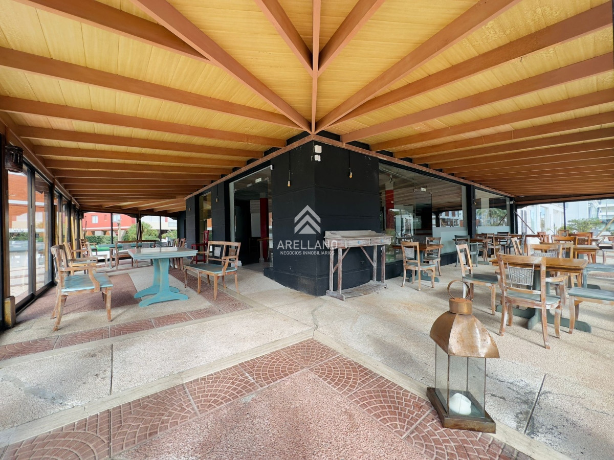 Local Comercial ID.6666 - Local en la Brava