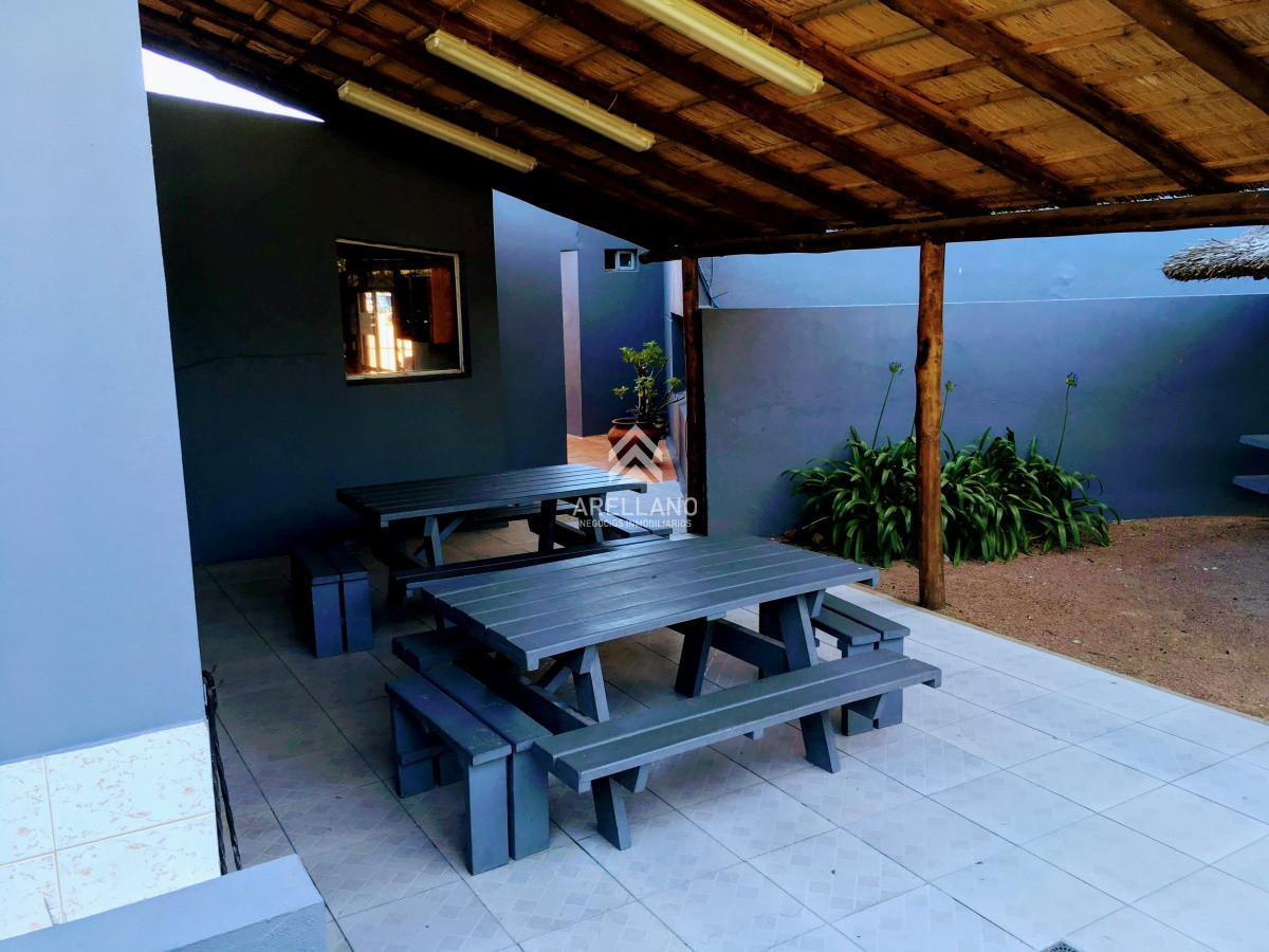 Apartamento ID.4149 - Venta Apartamento 2 dormitorios y dependencia de servicio 