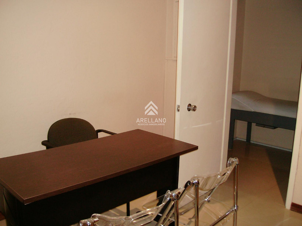 Apartamento ID.4427 - Venta Apartamento de 3 dormitorios en venta en Punta del Este