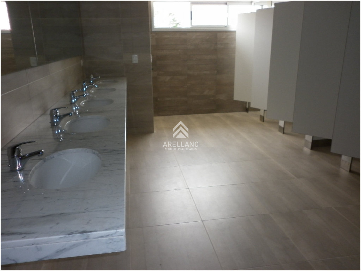 Apartamento ID.3886 - Venta apartamento 2 dormitorios con muy buena vista en parada 6 de la Brava