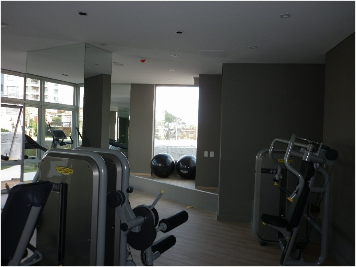 Apartamento ID.3890 - Venta apartamento 2 dormitorios en Punta del Este