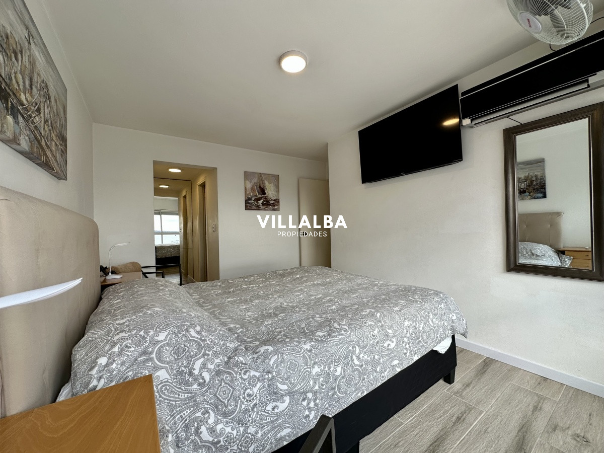 Apartamento ID.4252 -  Apartamento en venta  de dos dormitorios en Punta del Este