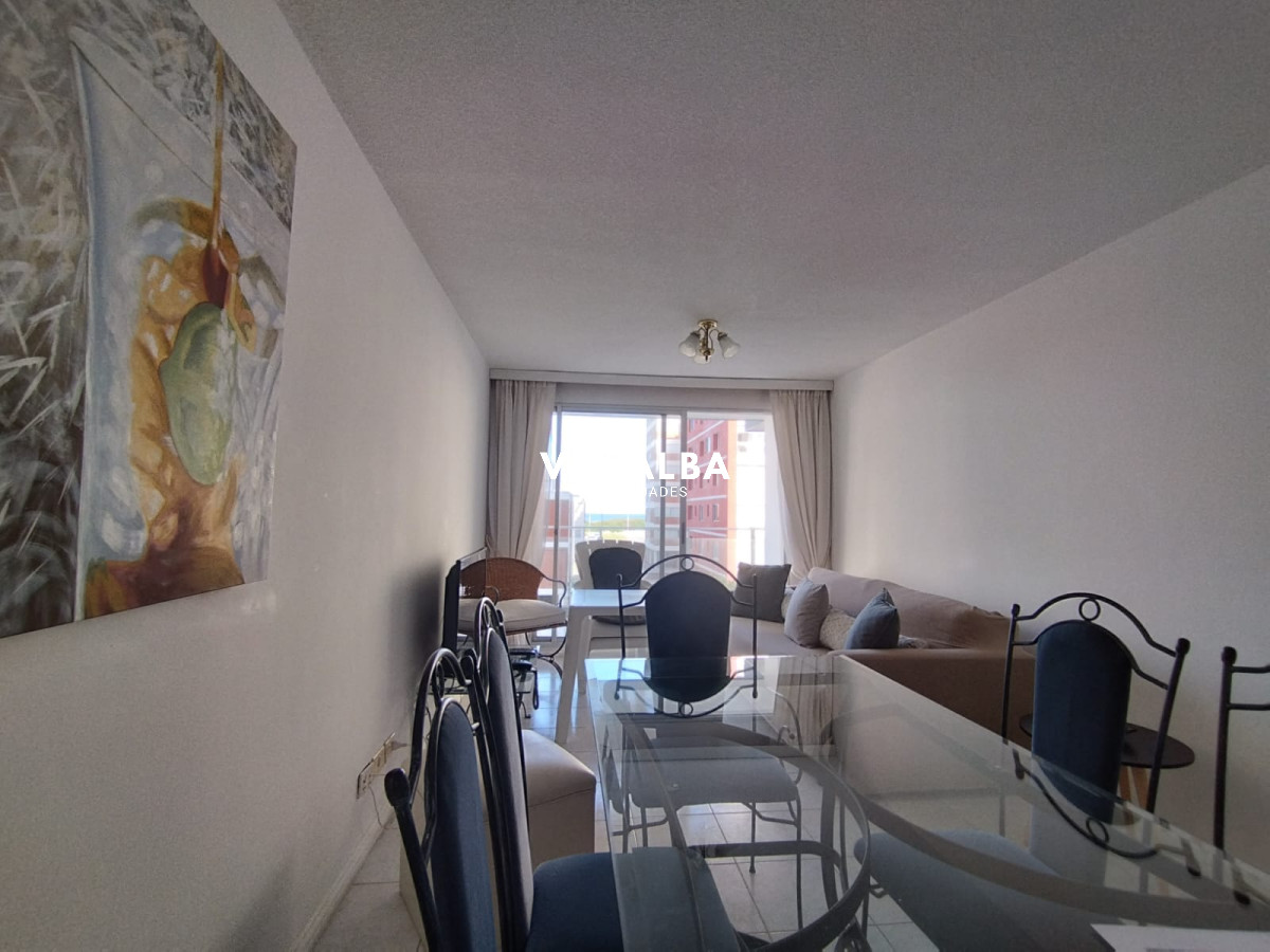 Apartamento ID.3762 - Apartamento en venta de dos dormitorios en Punta del Este