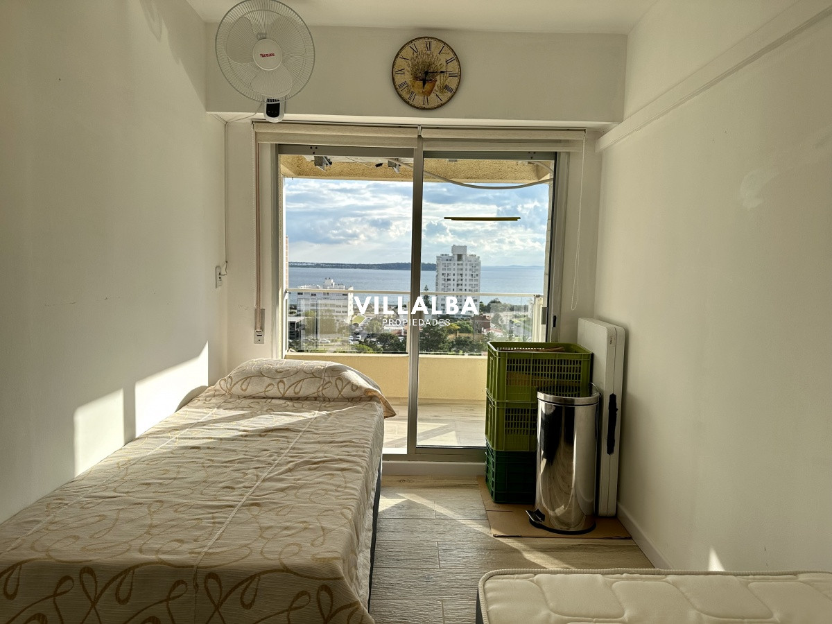 Apartamento ID.4252 -  Apartamento en venta  de dos dormitorios en Punta del Este