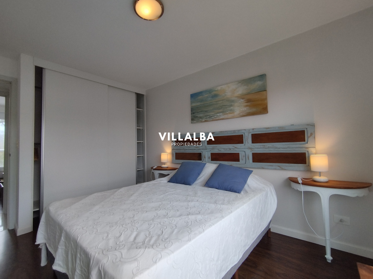 Apartamento ID.3815 - Venta de Pent house en de 2 dormitorios zona Playa abrava
