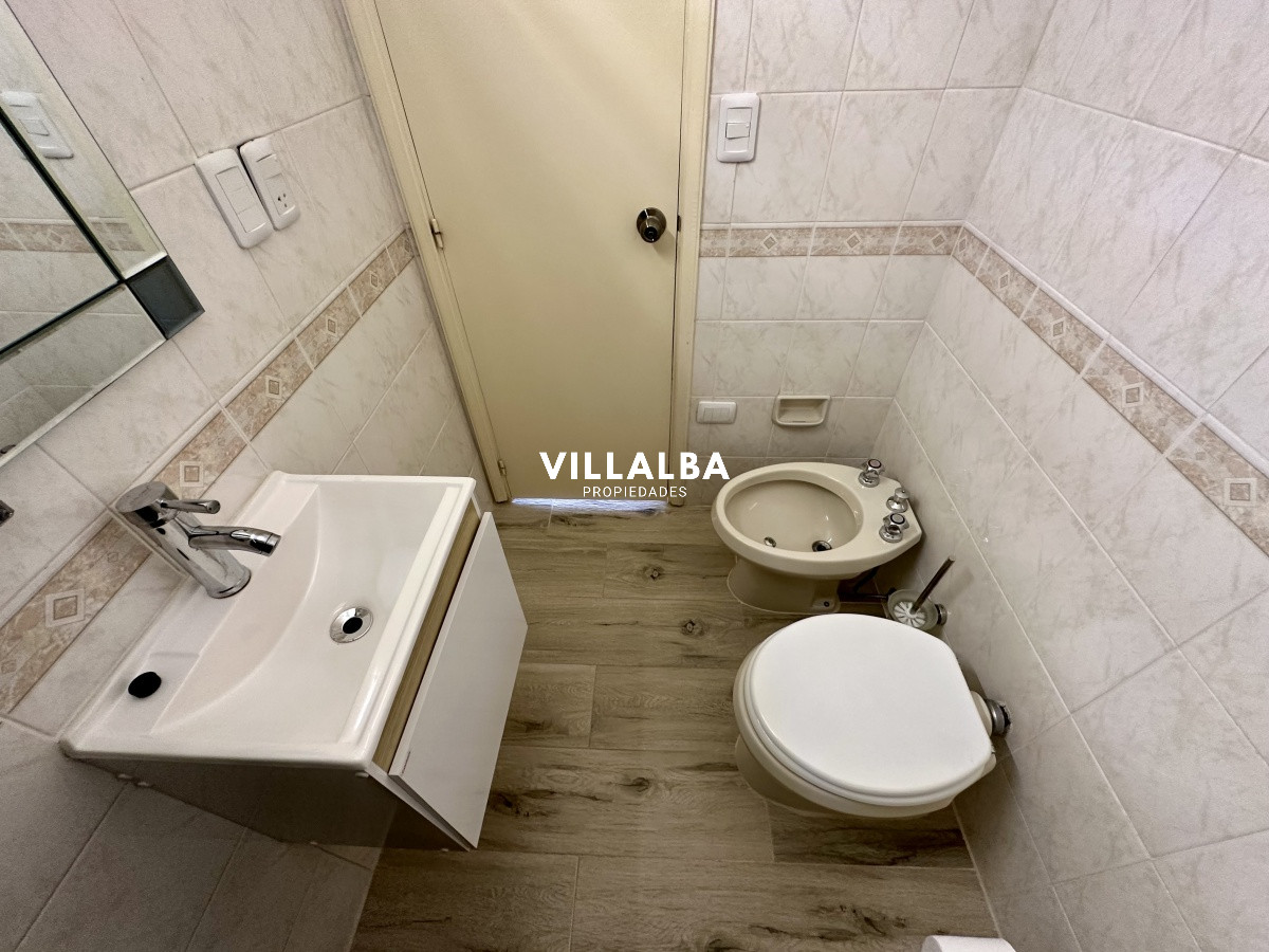 Apartamento ID.4252 -  Apartamento en venta  de dos dormitorios en Punta del Este