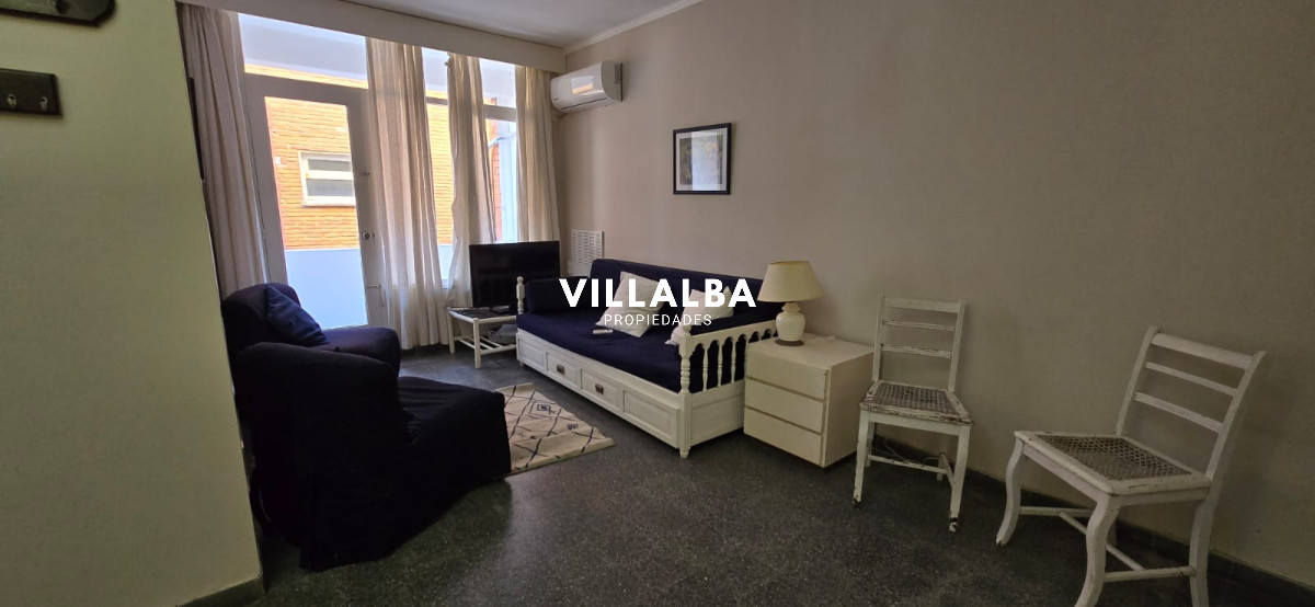Apartamento ID.3463 - Venta de apartamento de un dormitorio en Punta del Este, reciclado