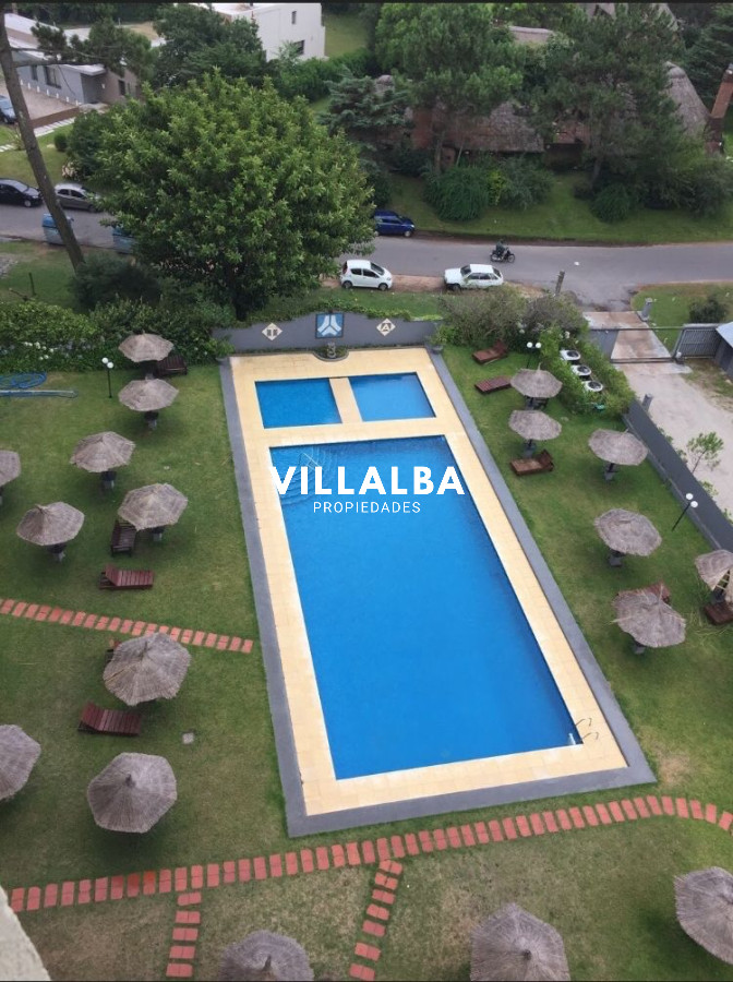 Apartamento ID.3879 - Alquiler y venta de apartamento de dos dormitorios en Punta del Este