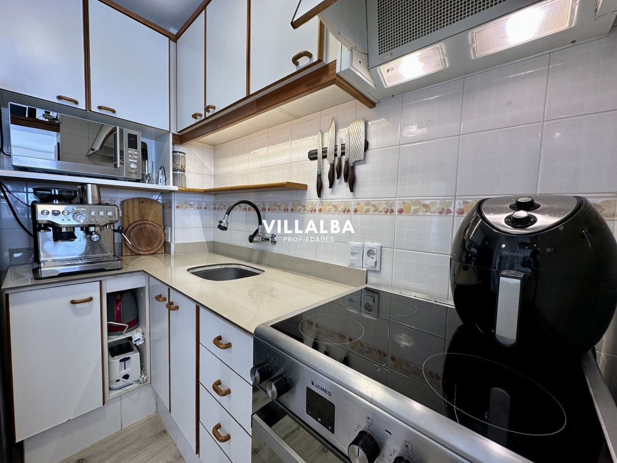 Apartamento ID.4252 -  Apartamento en venta  de dos dormitorios en Punta del Este