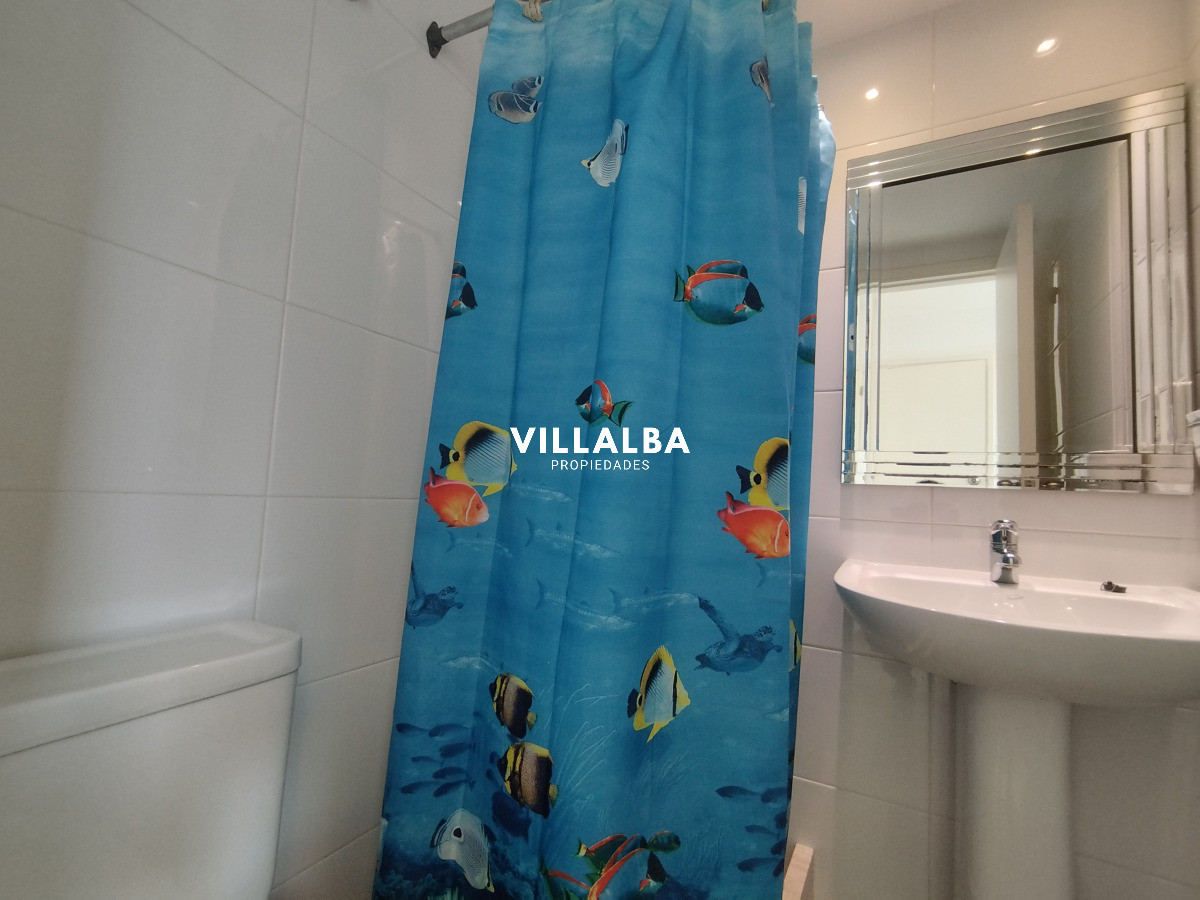 Apartamento ID.3924 - Alquiler y venta de apartamento de 3 dormitorios en Punta del Este