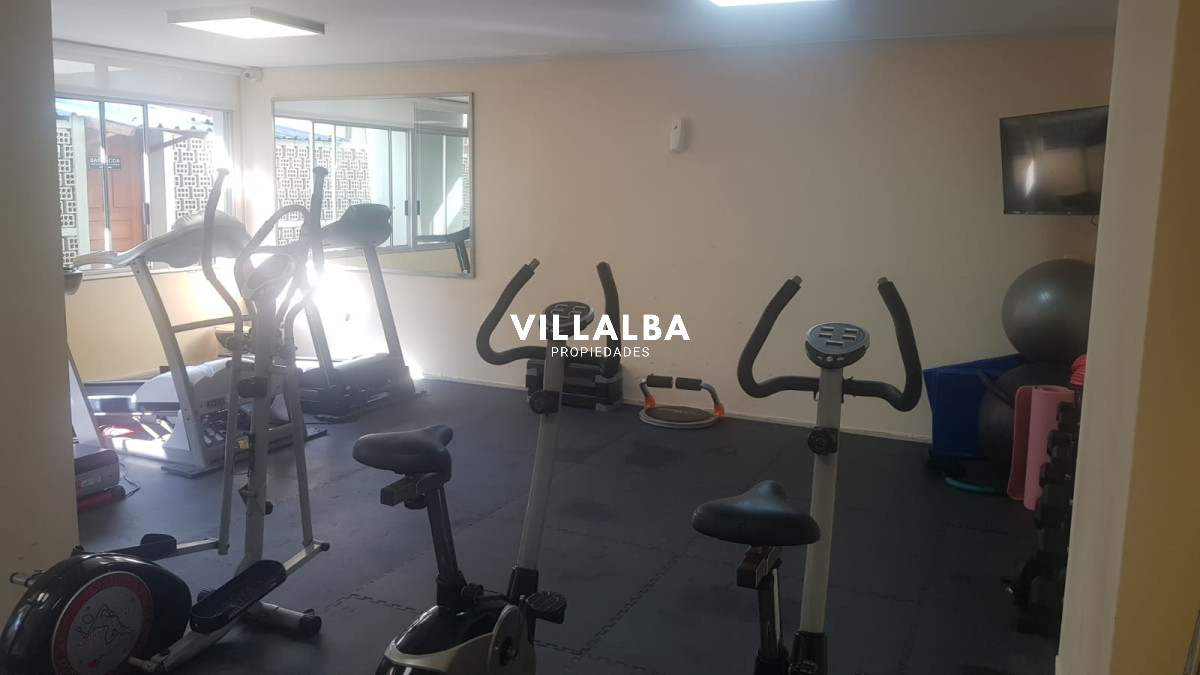 Apartamento ID.3491 - Apartamento en venta de 3 dormitorios en Punta del Este.-