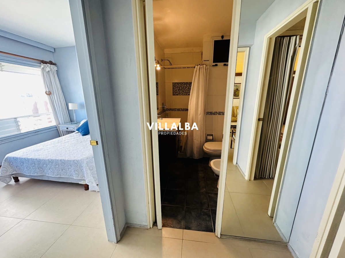 Apartamento ID.3881 - Venta de apartamento de dos dormitorios en Punta del Este