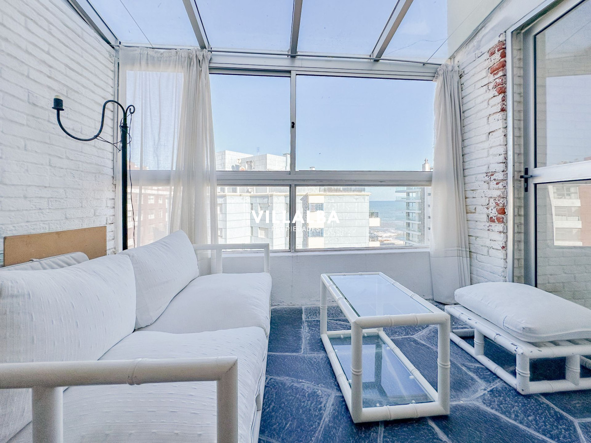 Apartamento ID.3661 - Penthouse en venta en Peninsula, 3 dormitorios, 3 baños, garaje