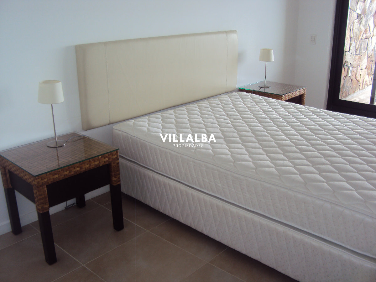 Apartamento ID.4285 - Apartamento en venta de dos dormitorios en Punta del Este