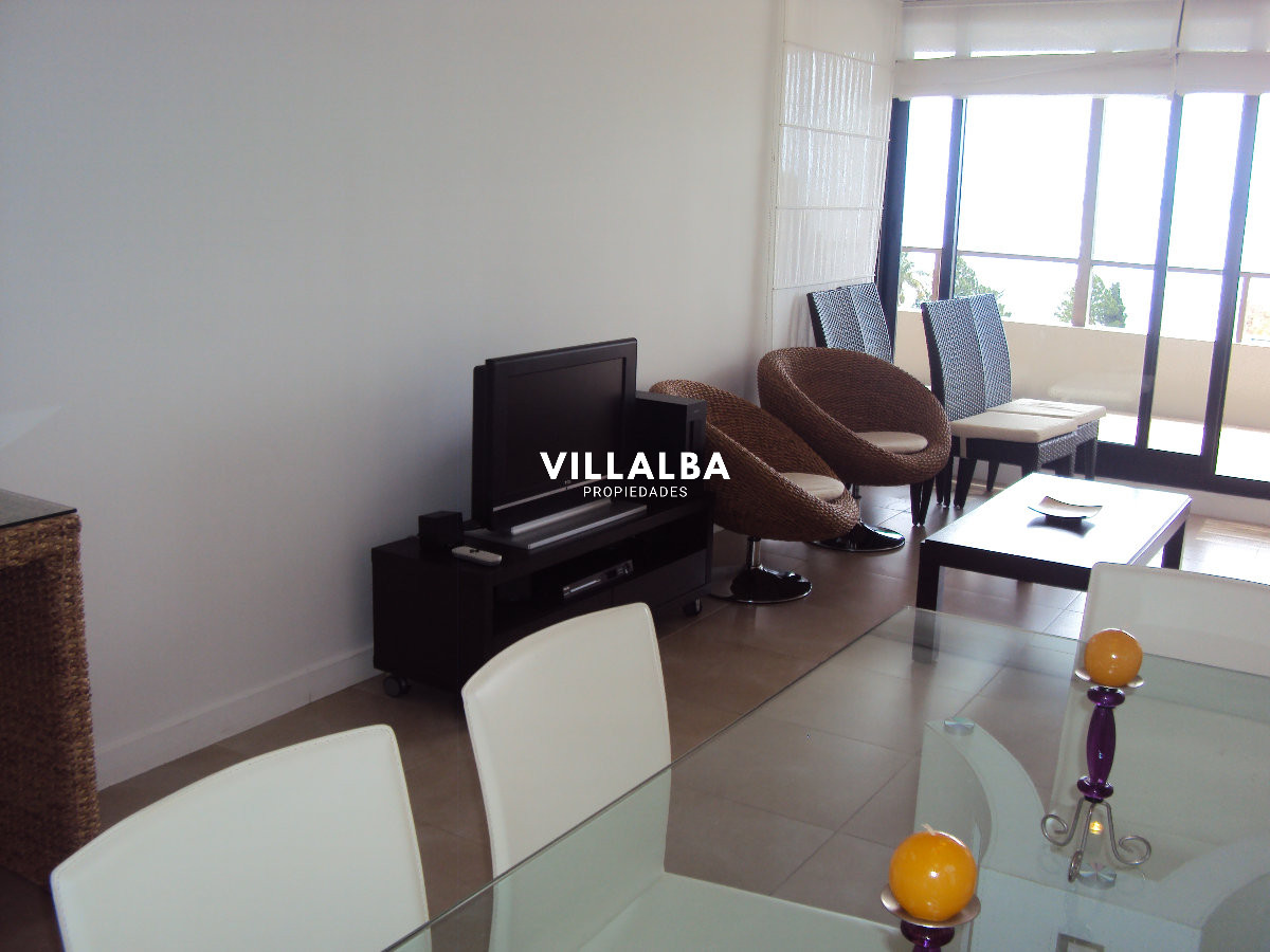 Apartamento ID.4285 - Apartamento en venta de dos dormitorios en Punta del Este