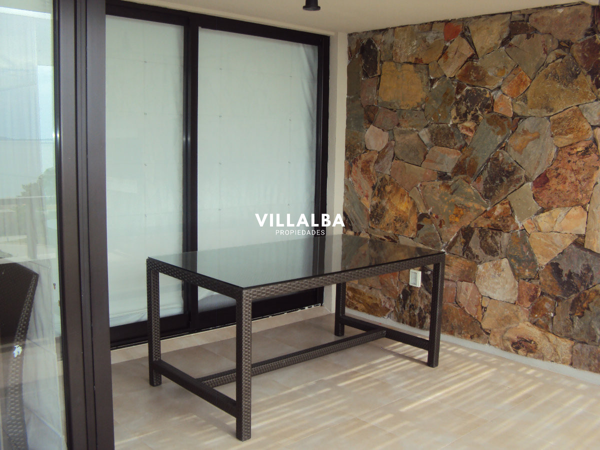 Apartamento ID.4285 - Apartamento en venta de dos dormitorios en Punta del Este