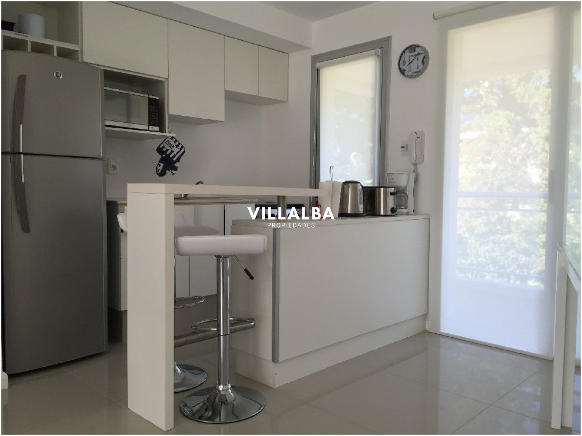 Apartamento ID.3763 - venta y alquiler de apartamento en playa bava