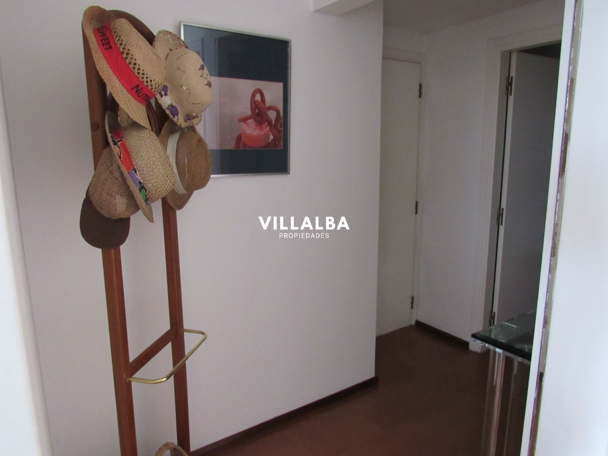Apartamento ID.3602 - Venta de apartamento de dos dormitorios en Punta del Este