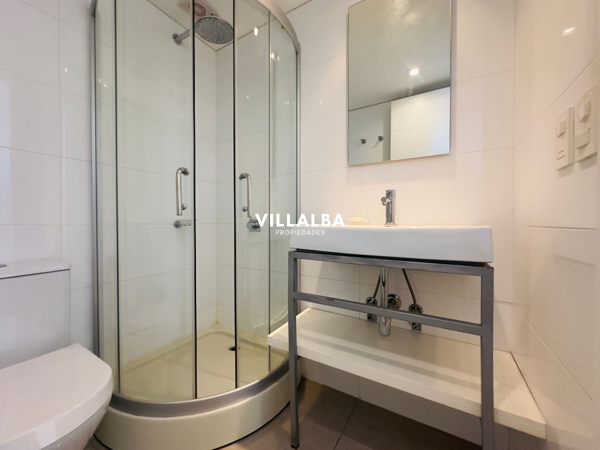 Apartamento ID.2939 - Penthouse en VENTA, 3 dormitorios en suite + Dependencia, vista 180°.