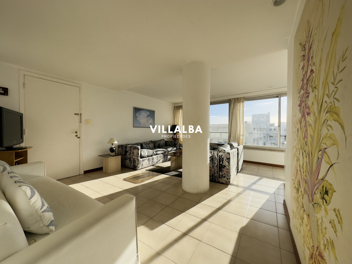 Apartamento ID.3878 - Apartamento en venta, dos dormitorios, 2 baños, peninsula.