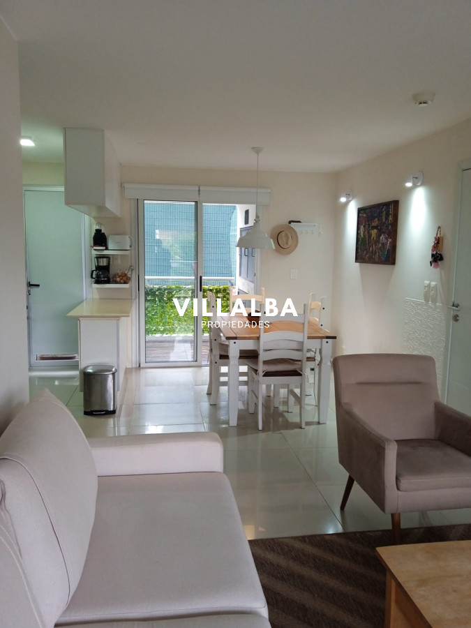 Apartamento ID.3764 - Apartamento de 2 dormitorios con Parrillero en Punta del Este