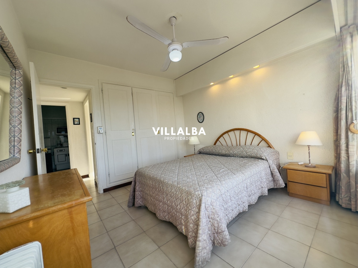 Apartamento ID.3878 - Apartamento en venta, dos dormitorios, 2 baños, peninsula.