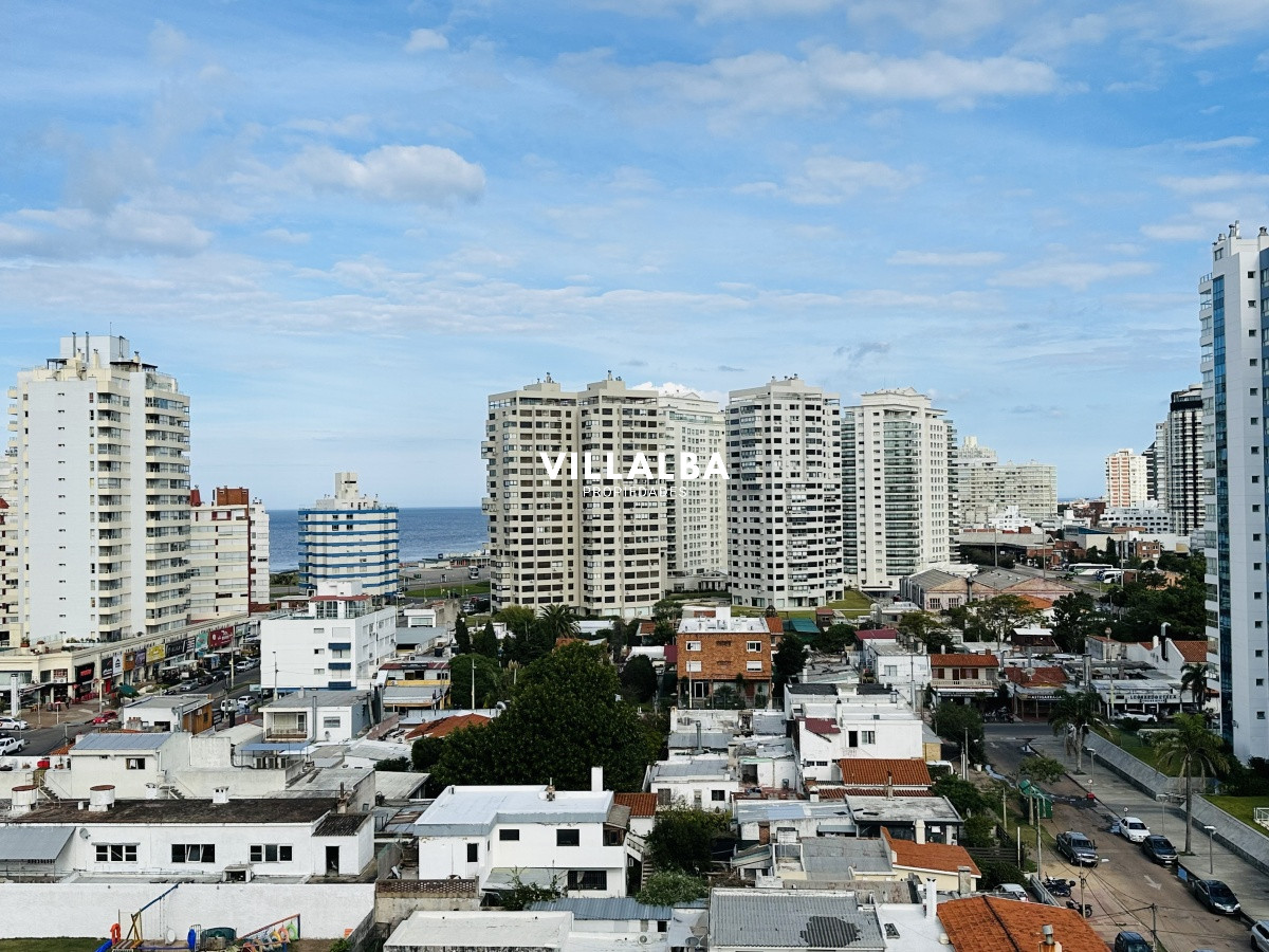 Apartamento ID.4000 -  Apartamento en Venta en Playa mansa Punta del Este