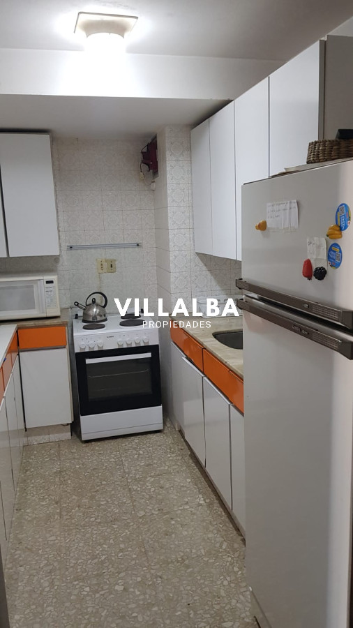 Apartamento ID.3491 - Apartamento en venta de 3 dormitorios en Punta del Este.-