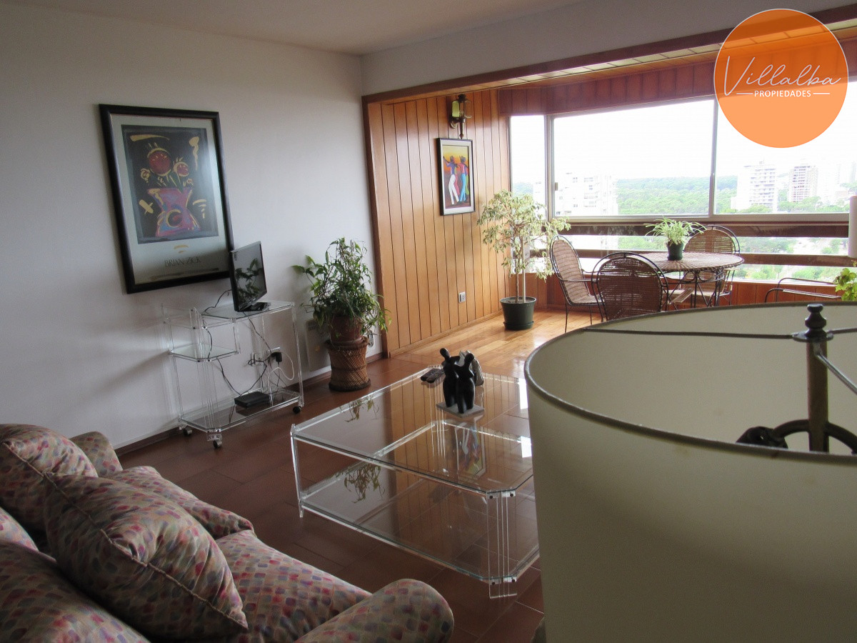 Apartamento ID.3602 - Venta de apartamento de dos dormitorios en Punta del Este