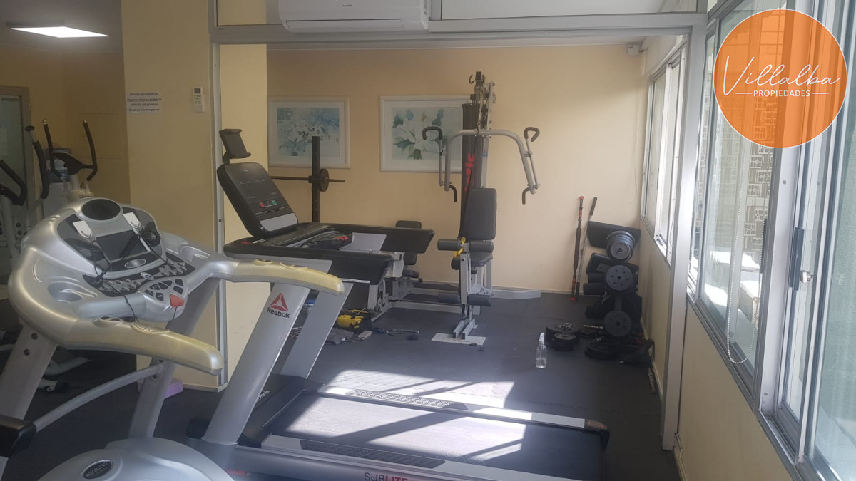 Apartamento ID.3491 - Apartamento en venta de 3 dormitorios en Punta del Este.-